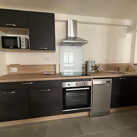 Le Sanctuzen Proche Sanctuaire, Spacieux *